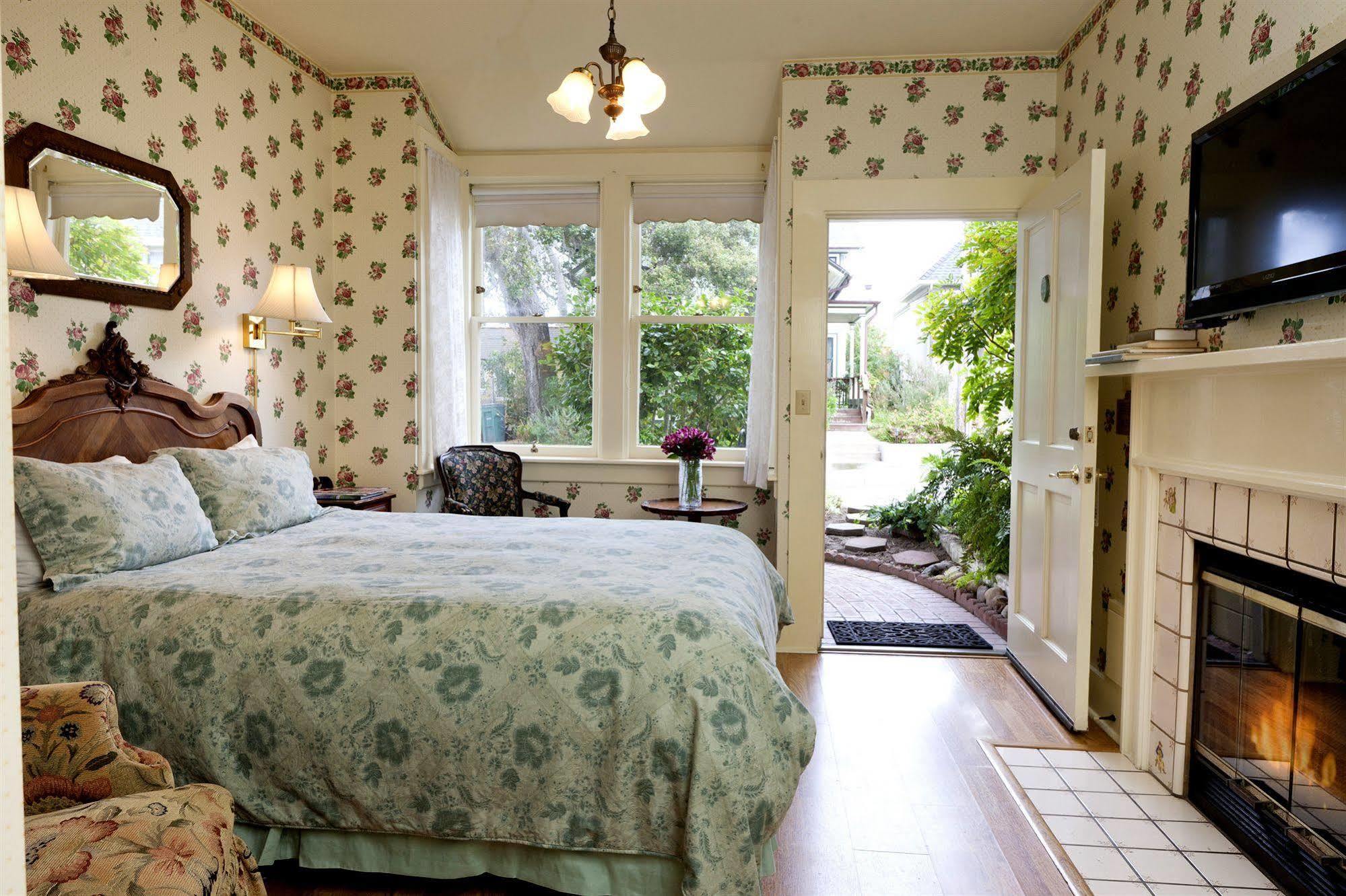 Gosby House Inn, A Four Sisters Inn Pacific Grove Exterior foto